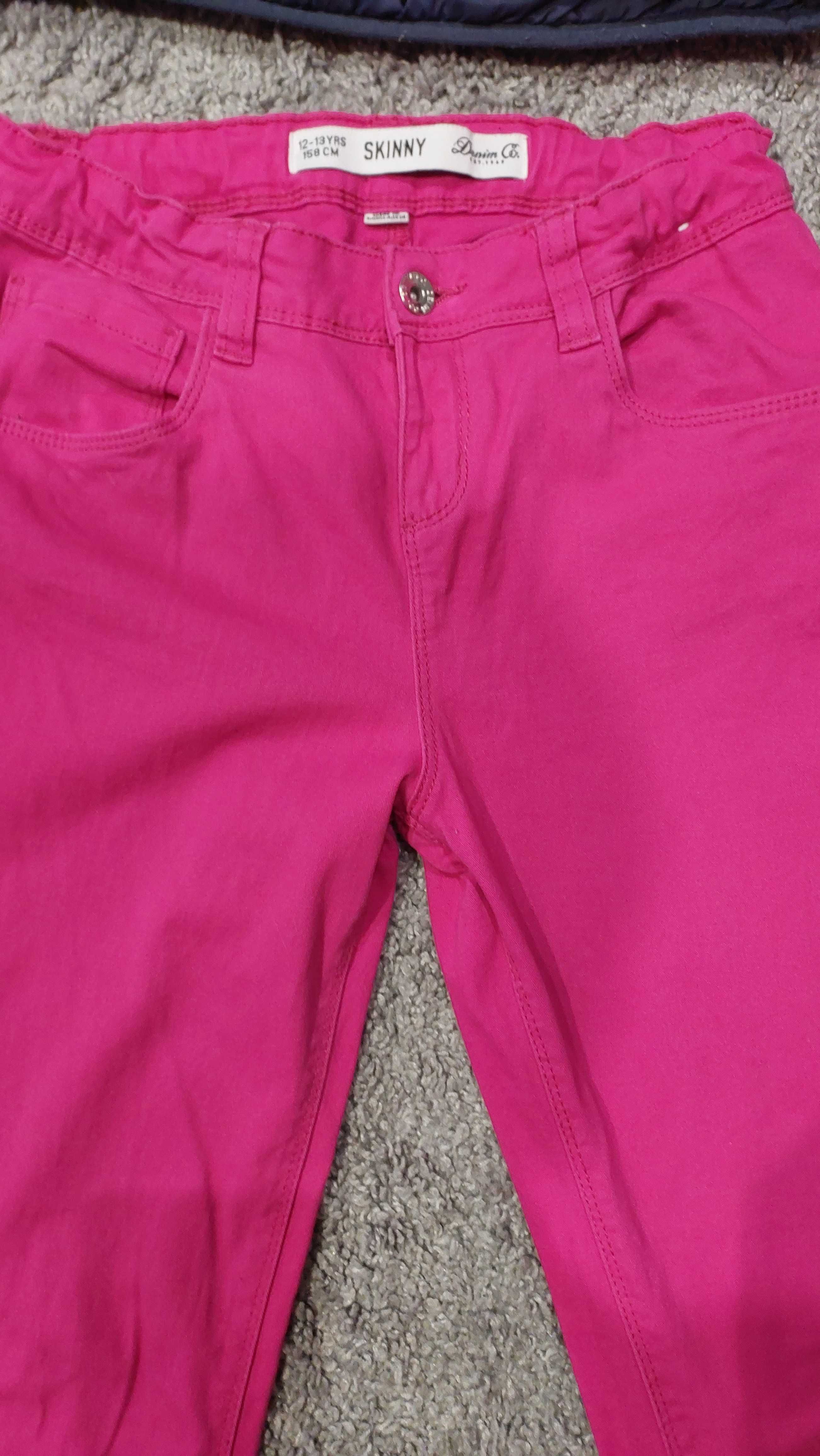 Яркие малиновые скины джинсы на девочку 9-11 лет