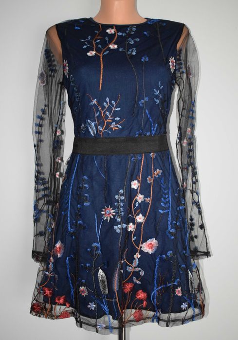 Imprezowa sukienka hafty kwiaty 34/36 Nowa