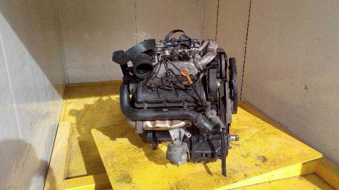 Silnik kpl Audi A4 B6 A6 C5 A8 D2 2.5 TDI AKE