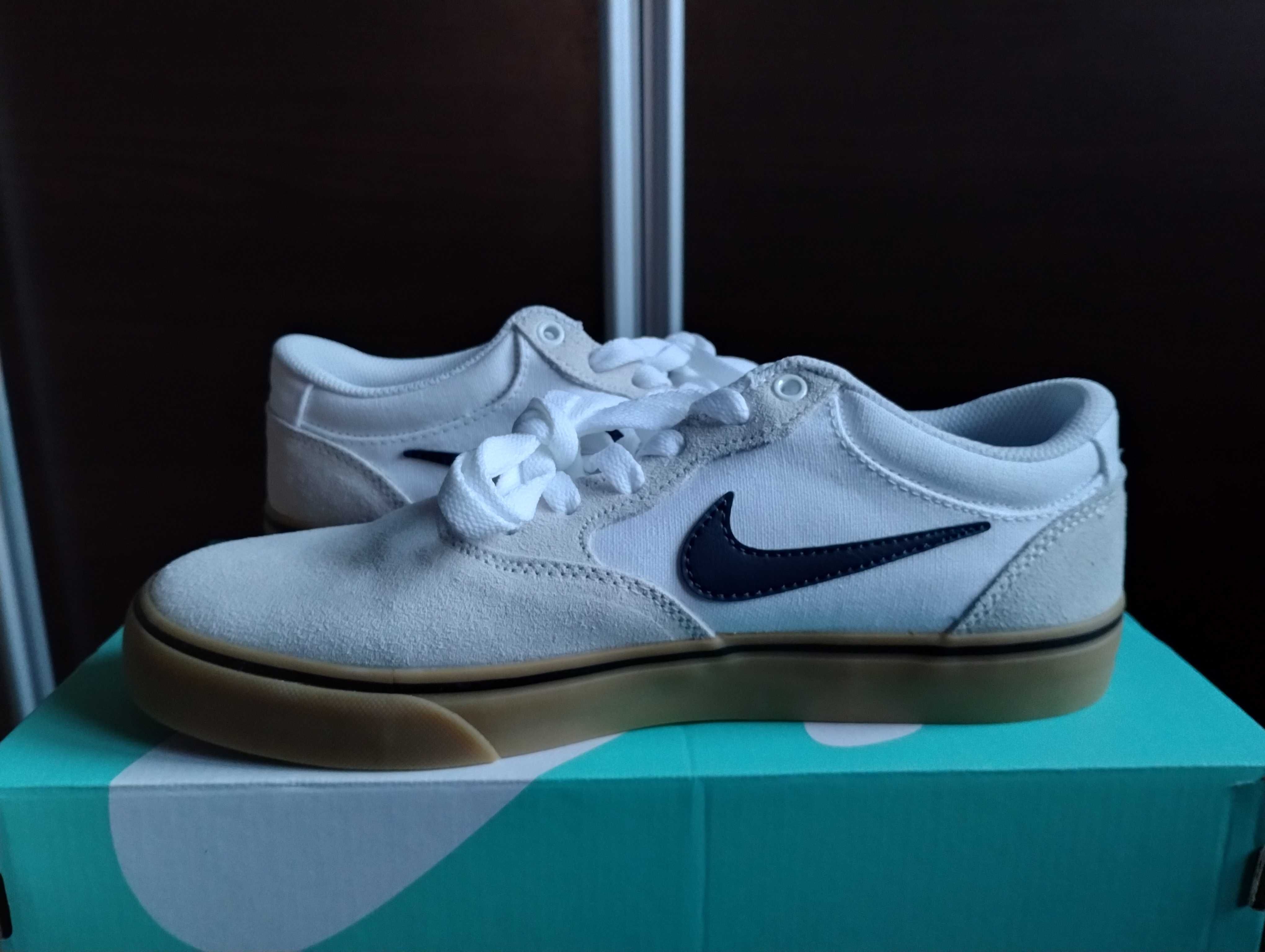 Nowe trampki Nike SB Chron 2