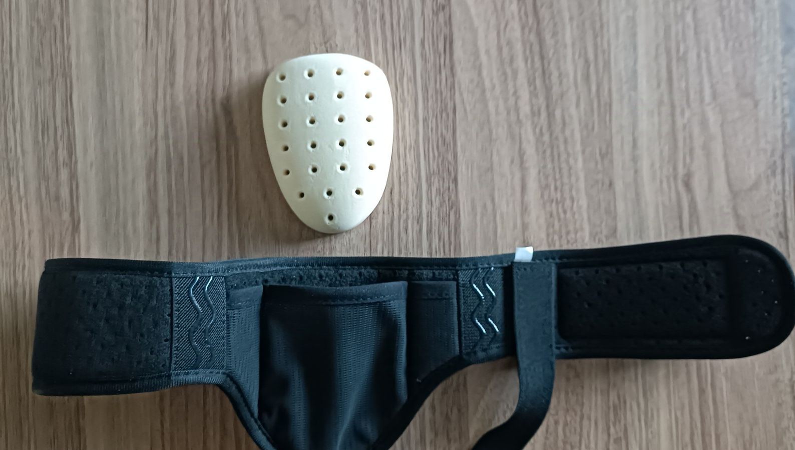 Бандаж для пахової грижі