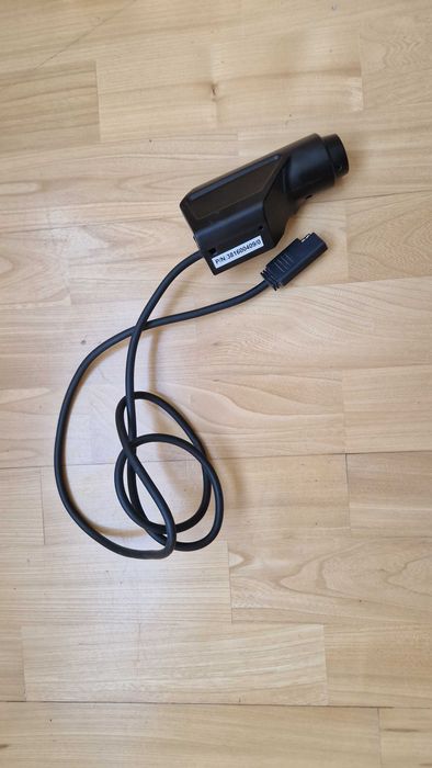 Kabel rozruchowy wraz z przyciskiem do  kosiarki.
