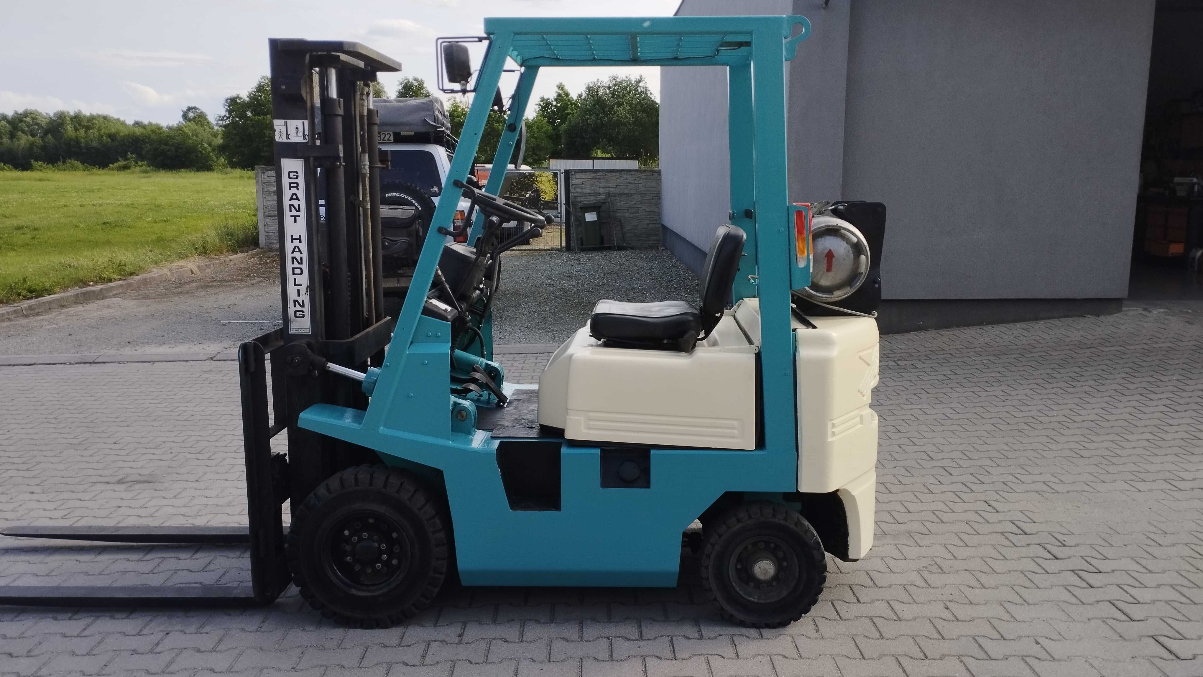 Wózek widłowy Puma Yang FG-15 Nissan LPG 1,5 tony