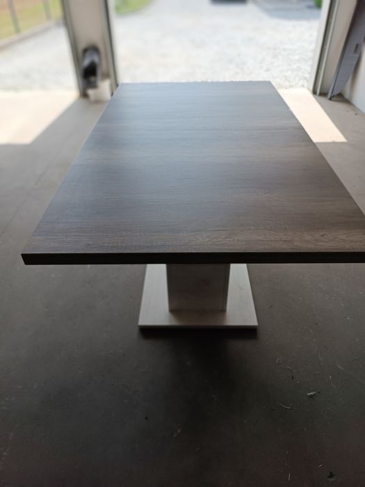 Stół rozkładany nowy