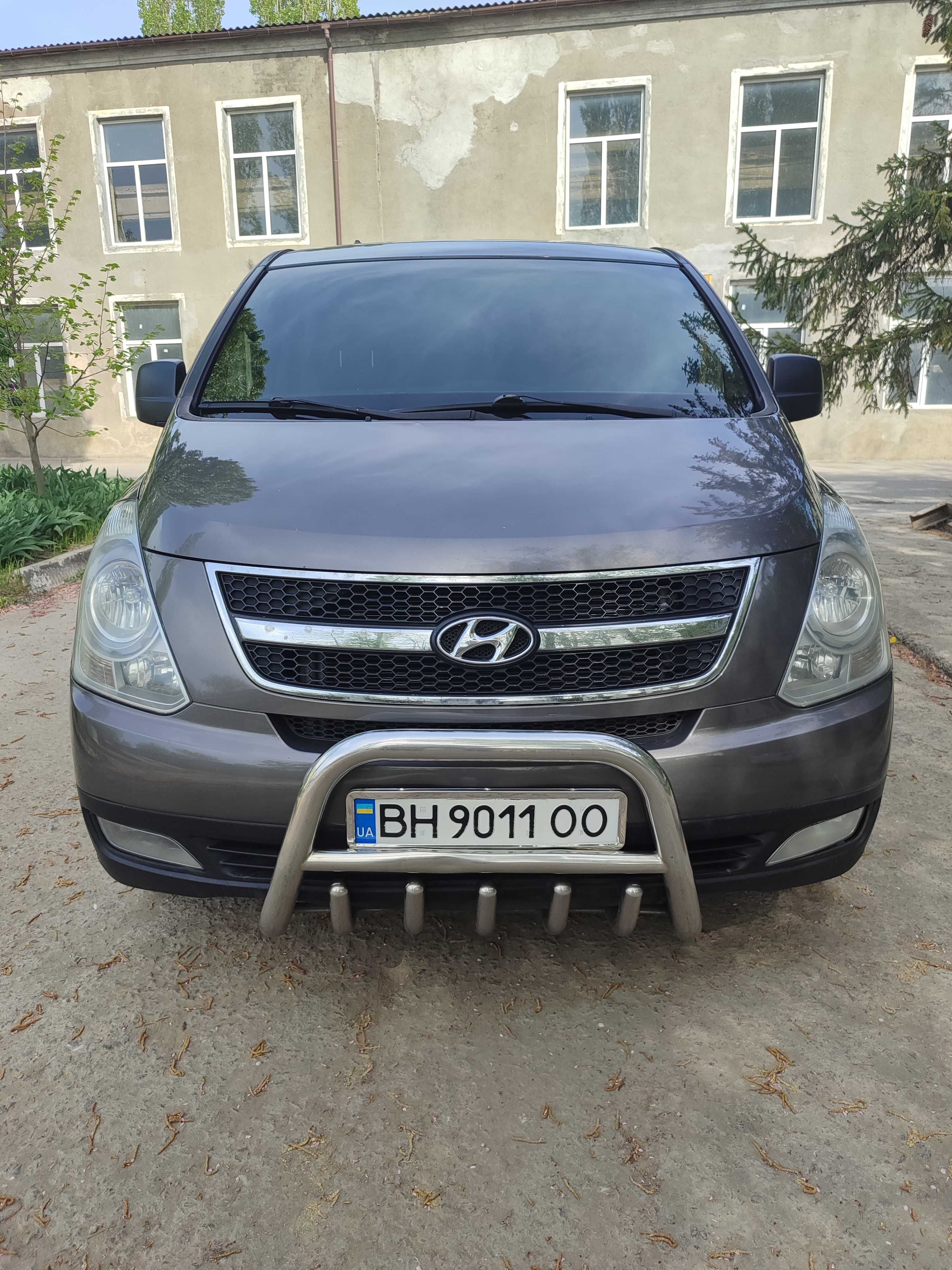 Продам Hyundai H-1