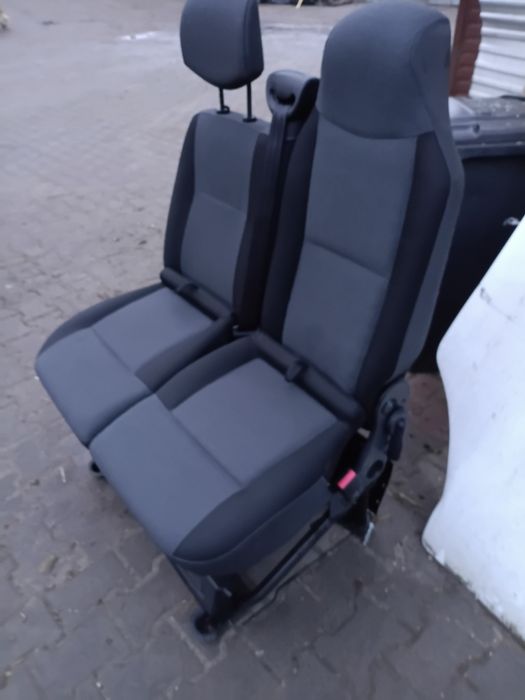 Fotele renault master 3 opel Movano kanapa
