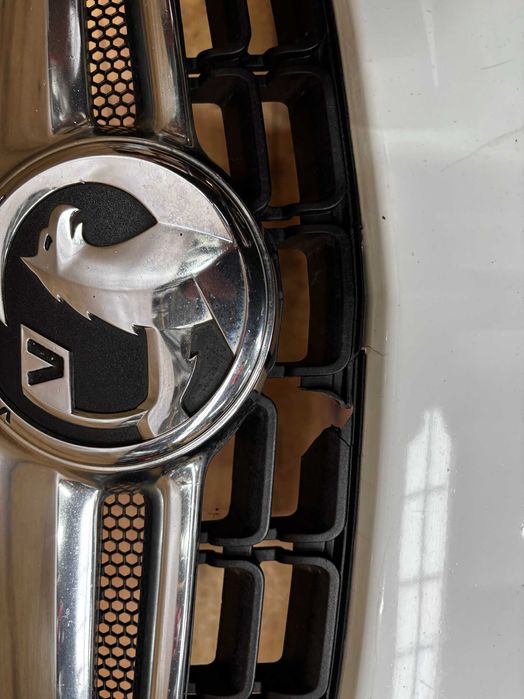 Zderzak przedni Opel Corsa D lift kolor z474