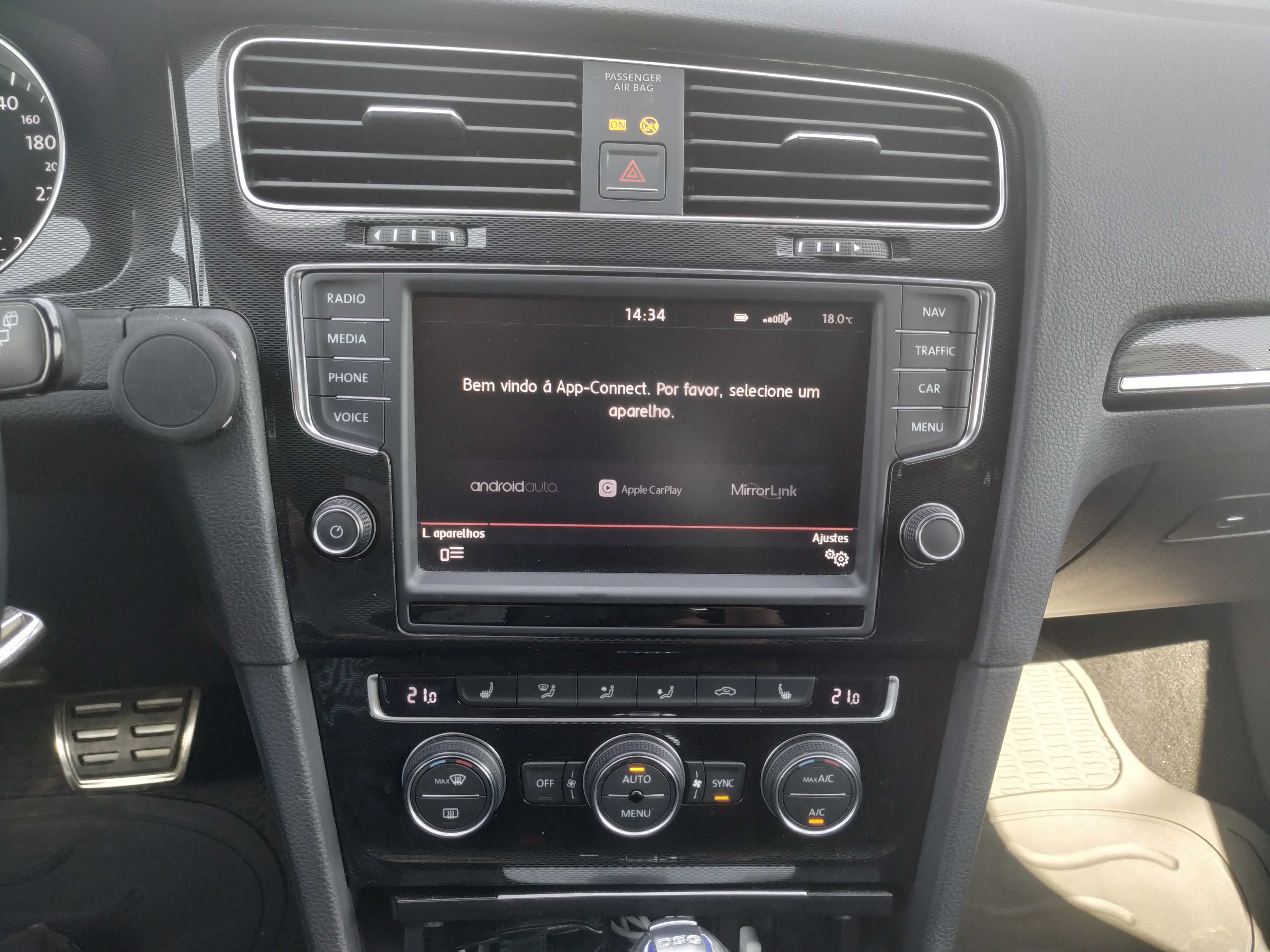 Volkswagen Golf GTE PHEV 204cv