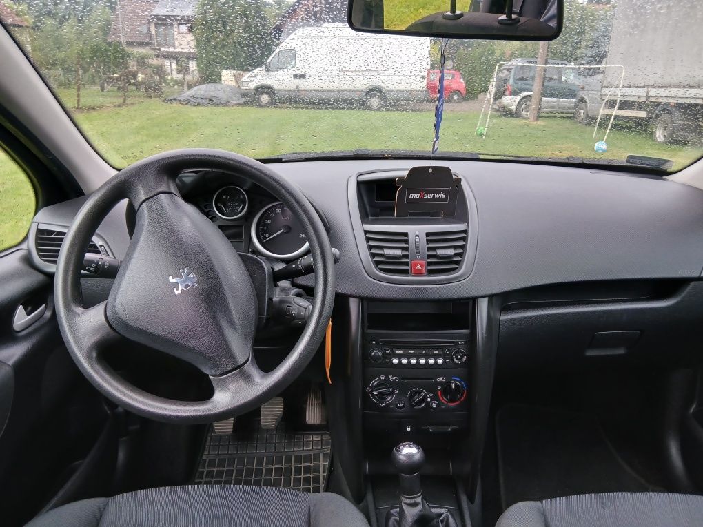 Sprzedam Peugeota 207 1.4 benzyna