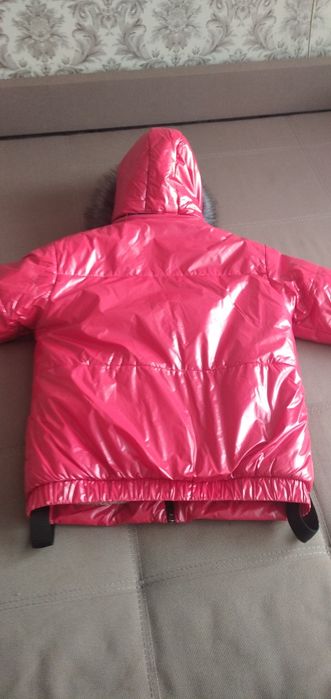 Продам курточку недорого