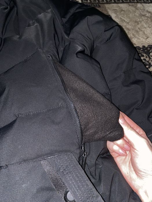 пуховік у гарному стані.