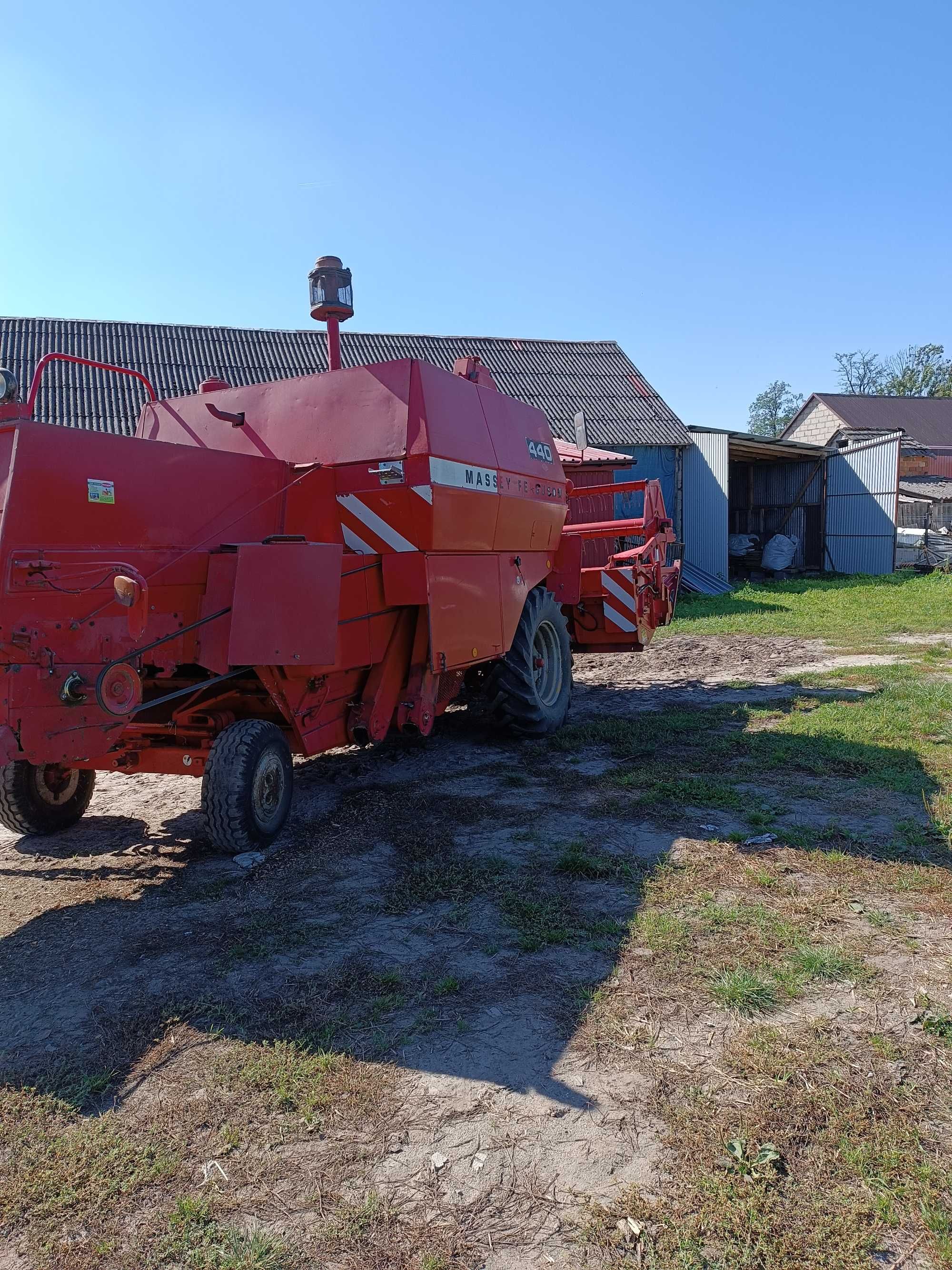 Massey Ferguson 440