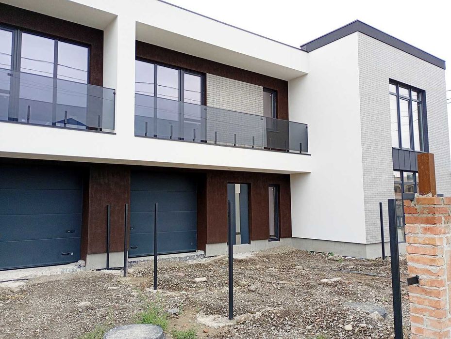 Таунхаус преміум-класу в міні-комплексі на розі вул.Волошкова