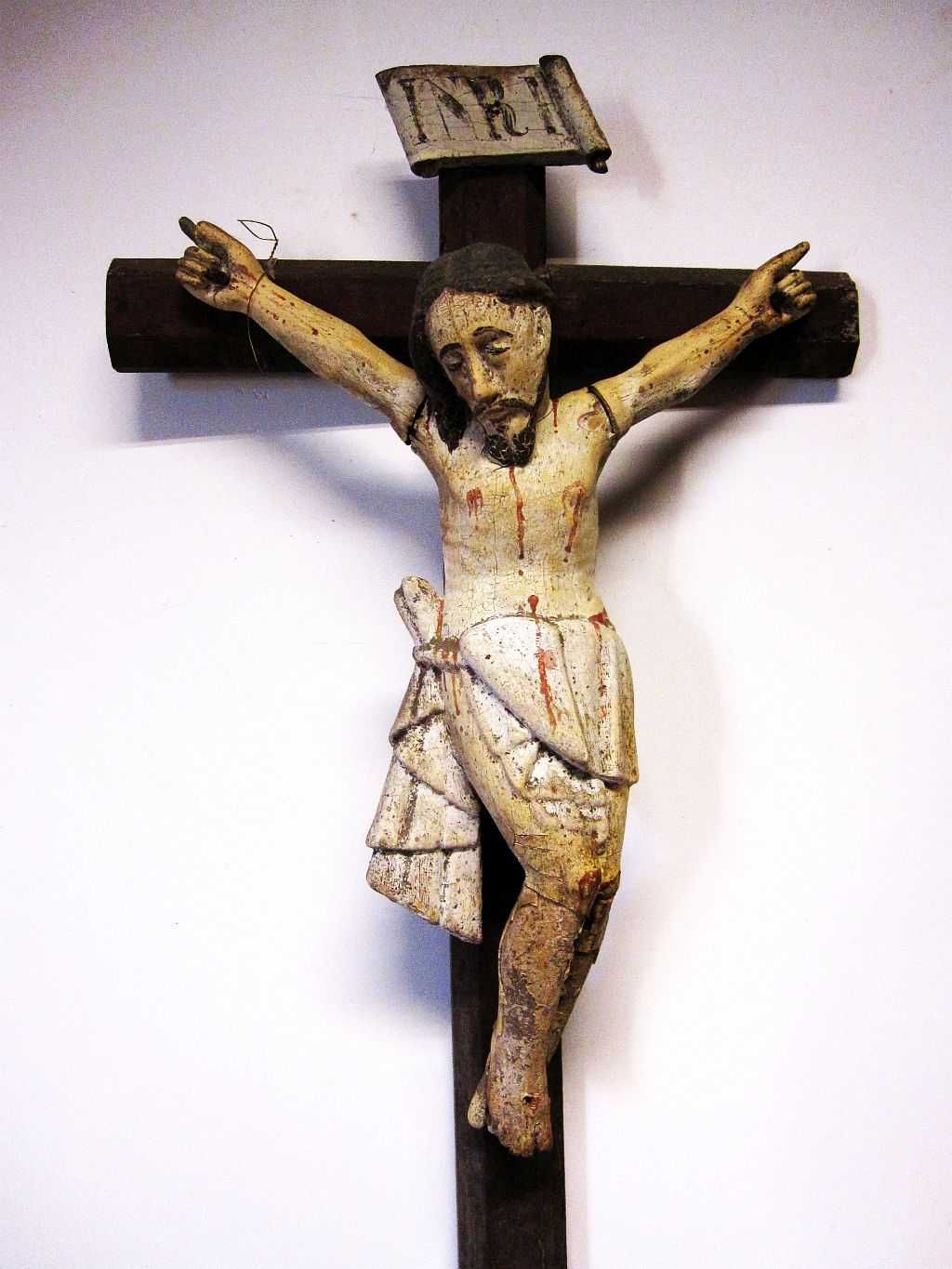 grande antigo crucifixo em madeira com Cristo policromado-Sec. XIX