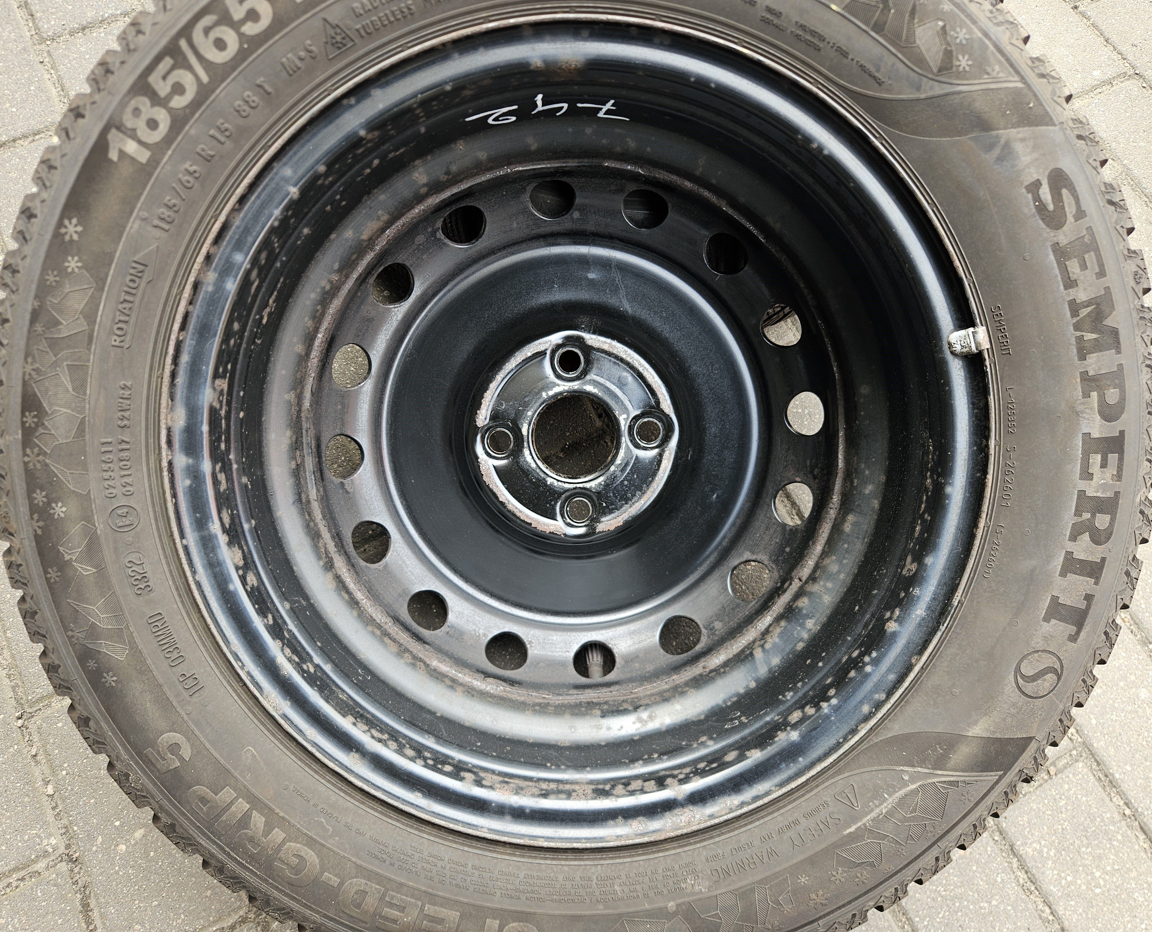 4x Felgi stalowe 6.0 x 15 4x100 ET47 Hyundai i20 / Bayon [742]