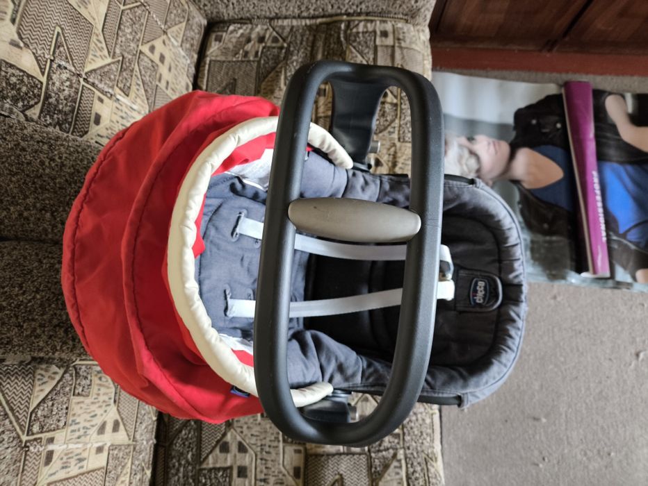 Автокресло детское Chicco