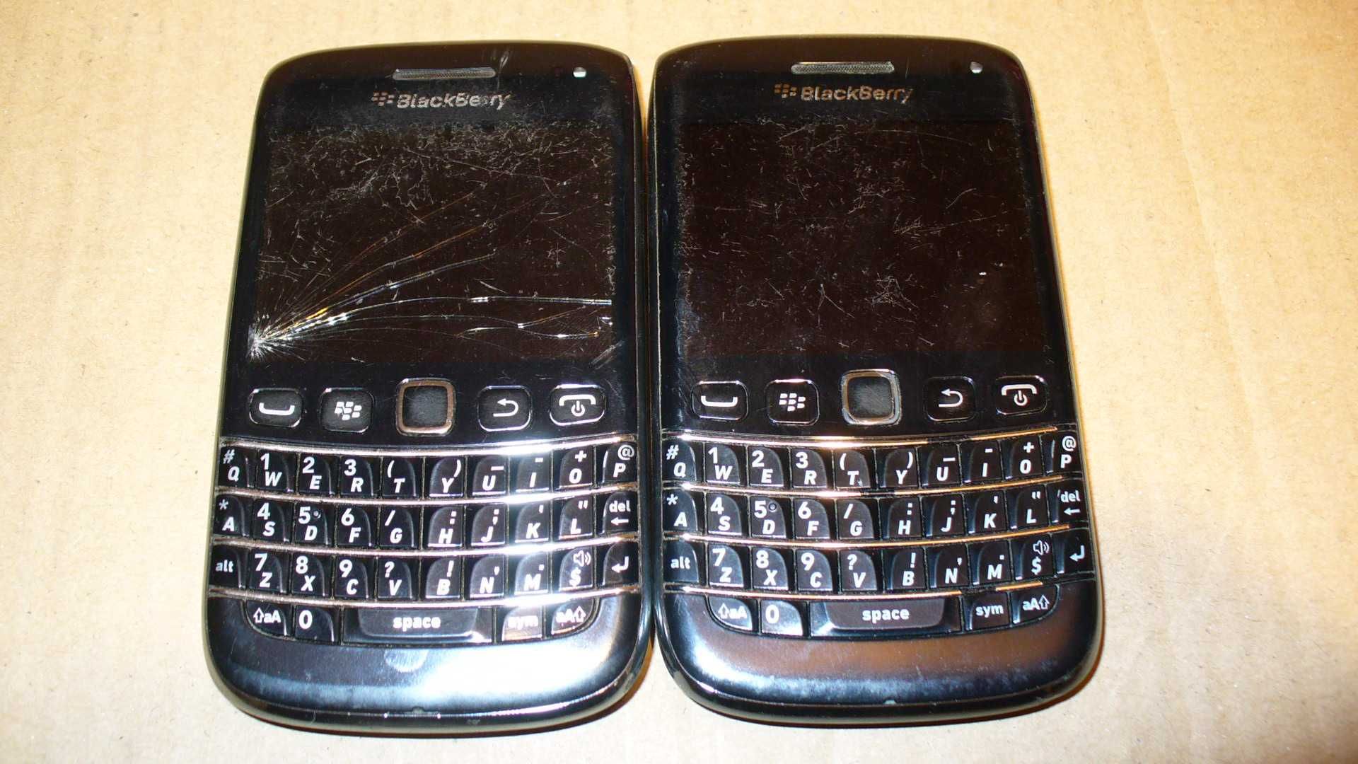 Telefon Smartfon Blackberry Bold 9790