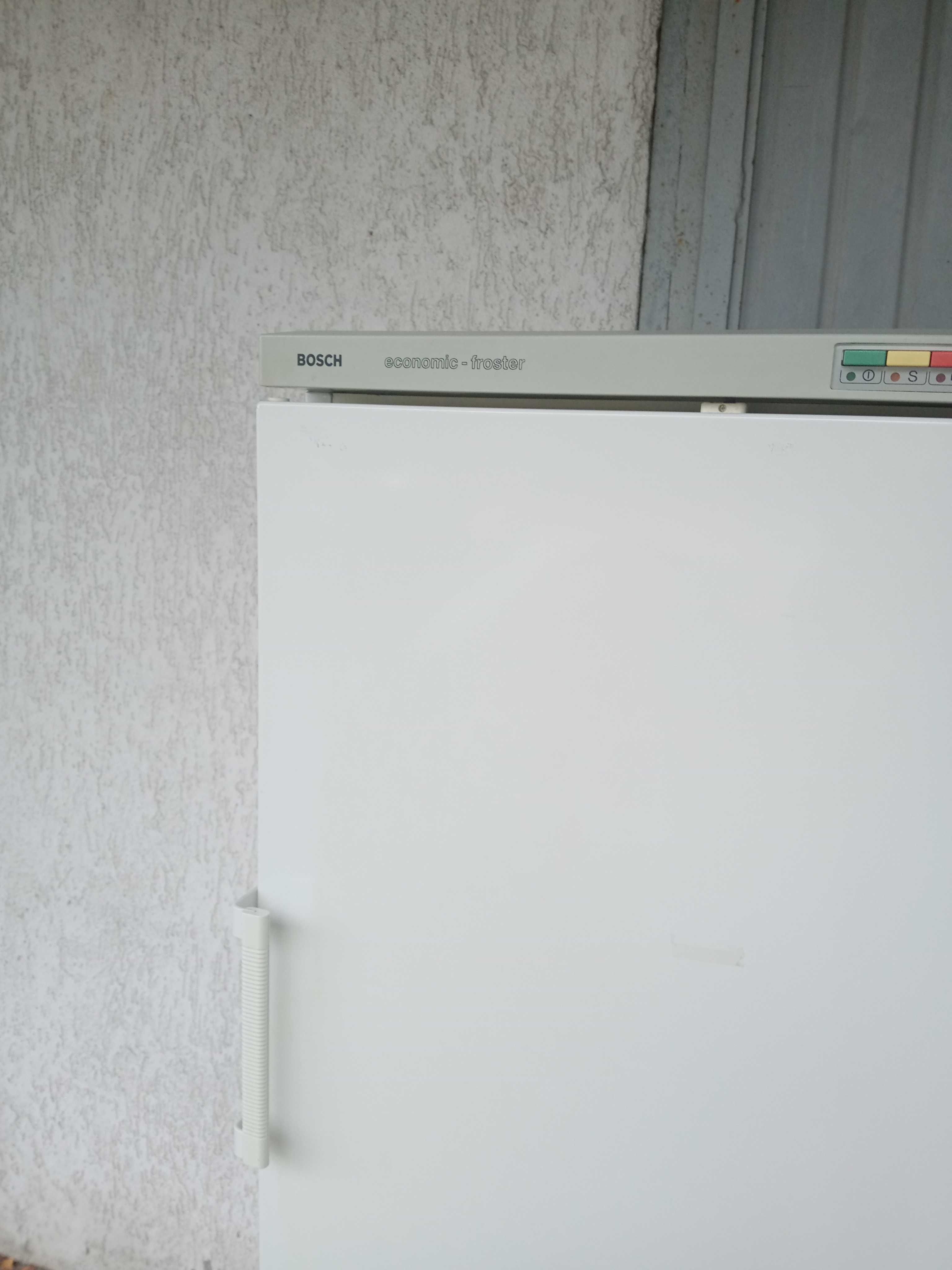Zamrażarka Bosch GSA3011