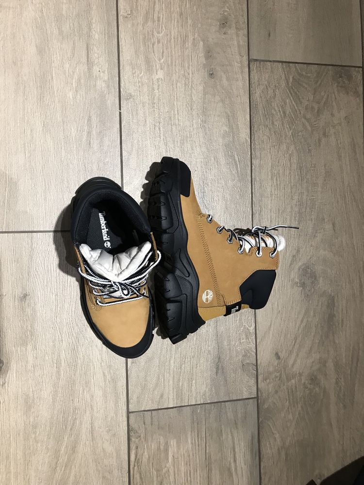 Ботинки TIMBERLAND 38 размер