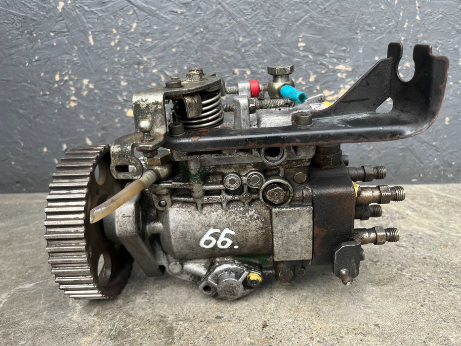 ТНВД паливний насос VW Transporter T4 1.9 D