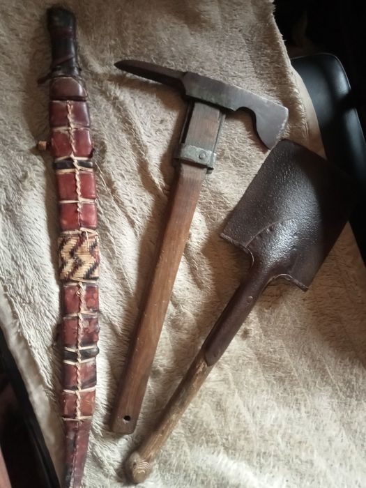 Stara szabla kindżał Afryka Łopatka piechoty Saperka i Toporek WH 2wś.
