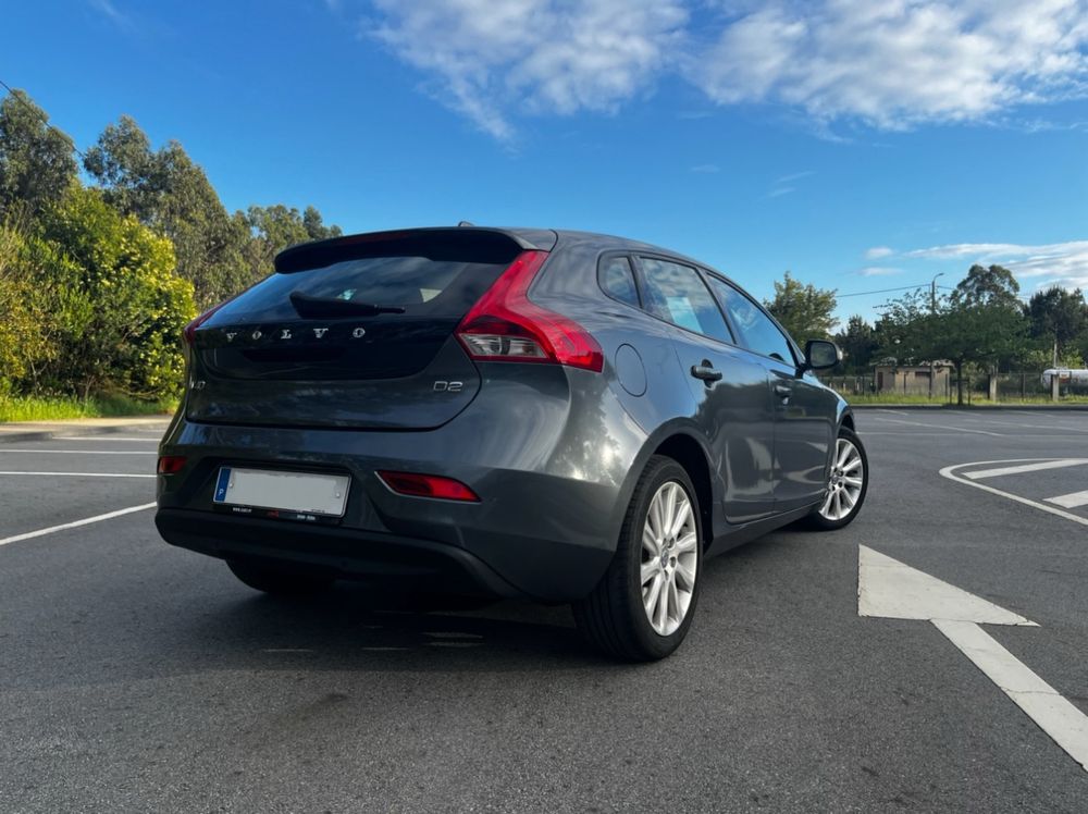 Volvo V40 D2 automatico