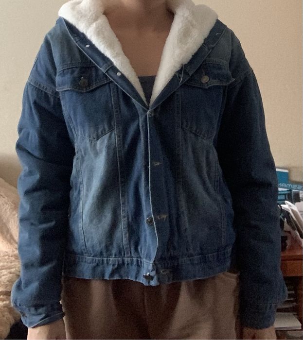 Джинсова куртка з хутром