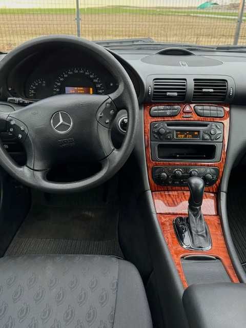 Mecedes-Benz C270 W203 CDI 2.7 KLIMA AUTOMAT