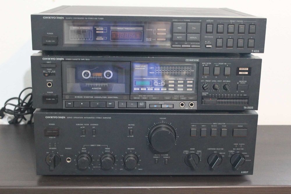 Onkyo Integra Tuner Magnetofon Wzmacniacz