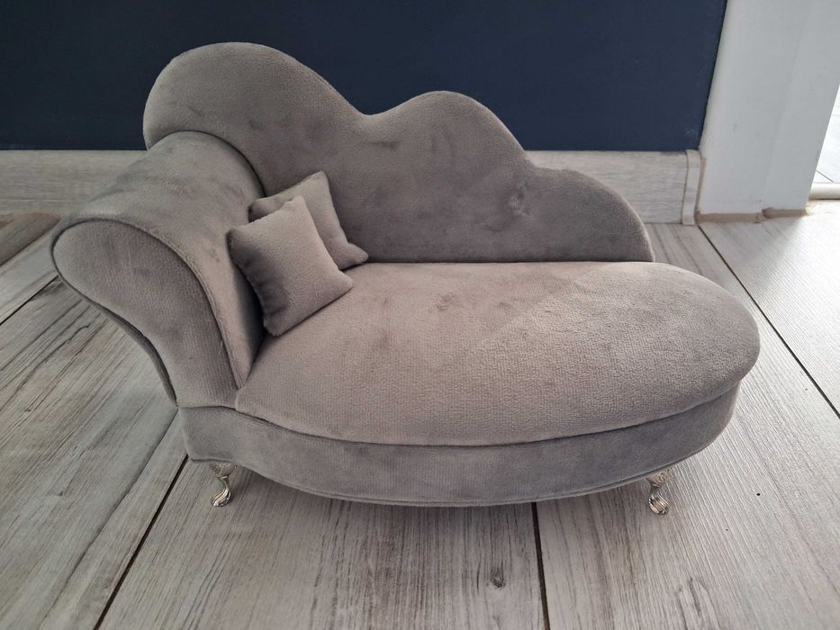 Szkatułka na biżuterię, kształt szezlong