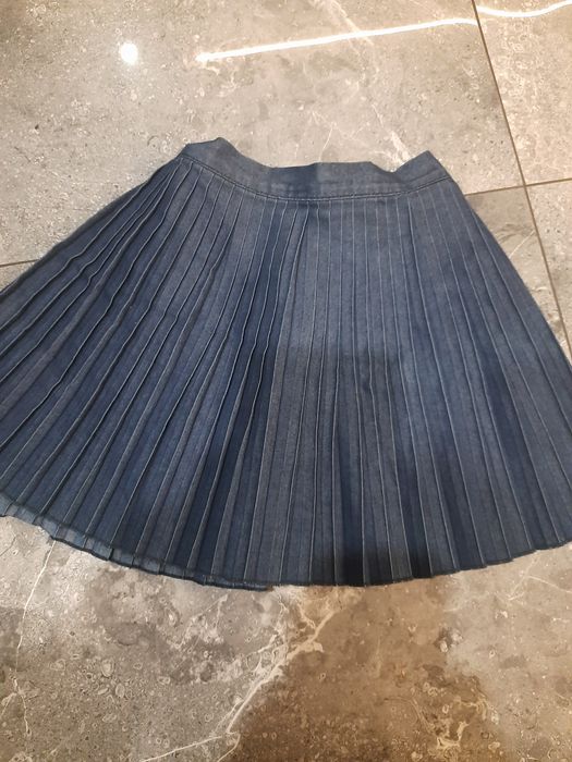 Spódniczka plisowana rozm 140