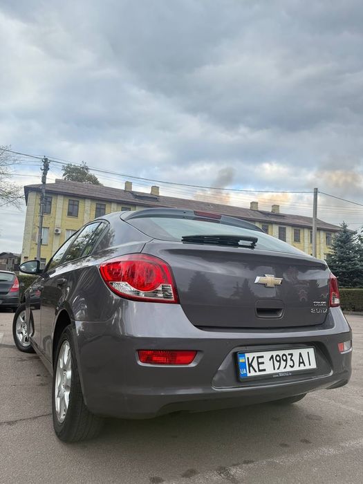 Продам авто Chevrolet Cruze 2012