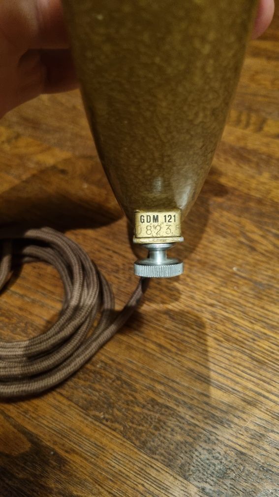Zabytkowy mikrofon Grundig GDM 121
