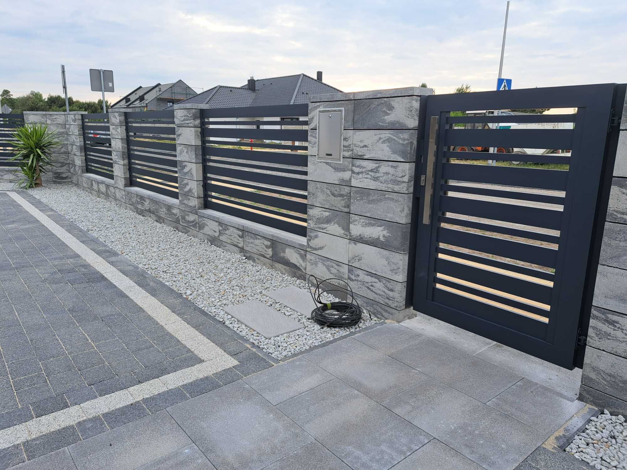 Ogrodzenie metalowe ogrodzenia płot przęsło furtka brama