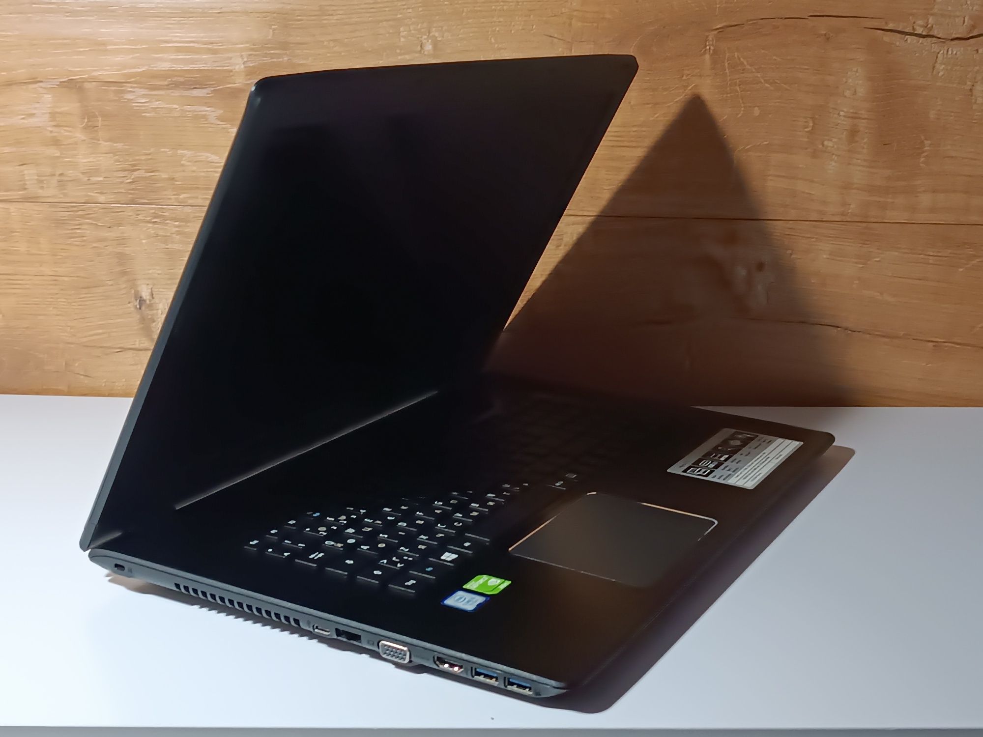 Ігровий Acer з великим екраном/Core i5/16 ОЗП/SSD+HDD/GeForce 940MX