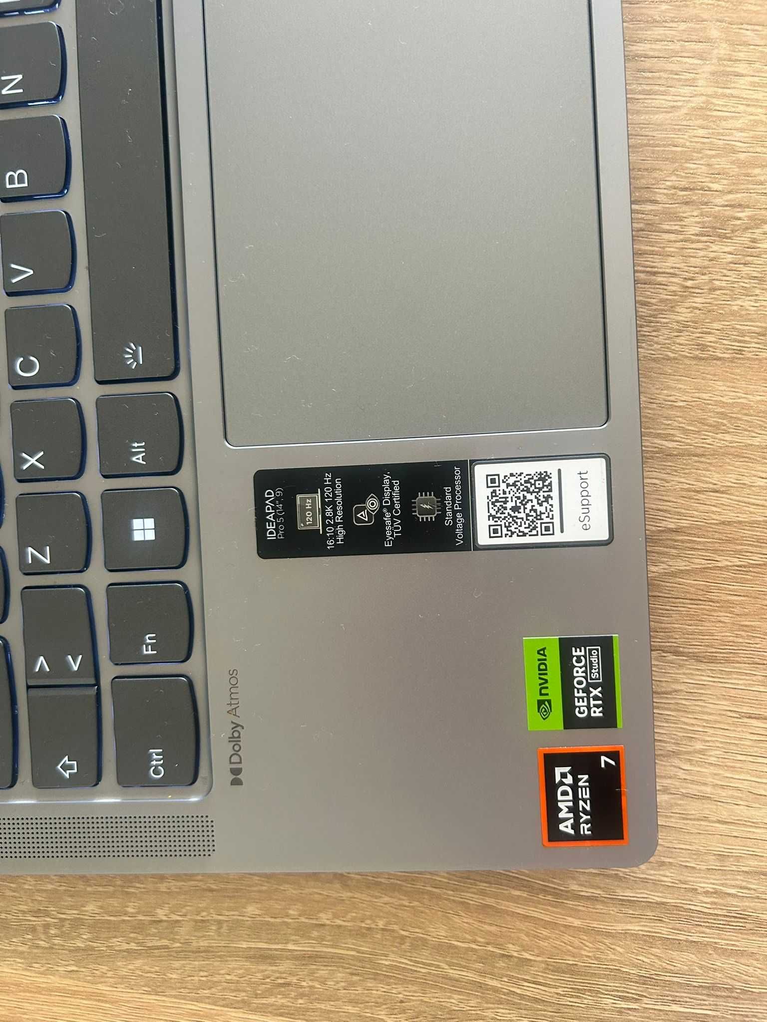 Lenovo IdeaPad Pro 5 Gen 9 (14" AMD)