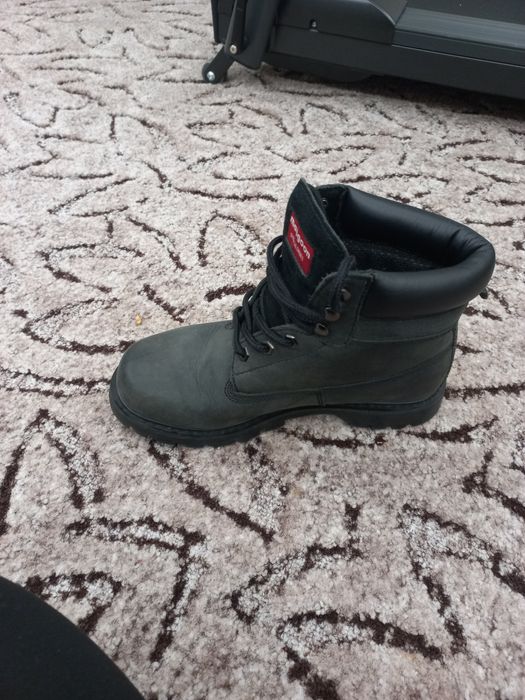 Чоботи 39 розмір