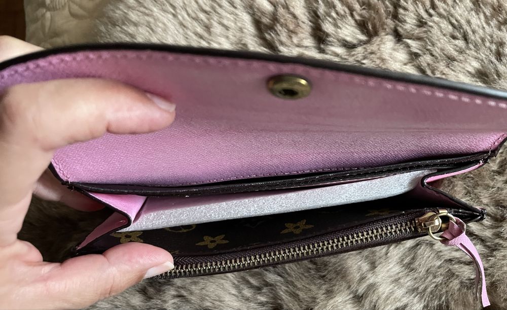 Porta-moedas castanho e rosa, estampado, novo