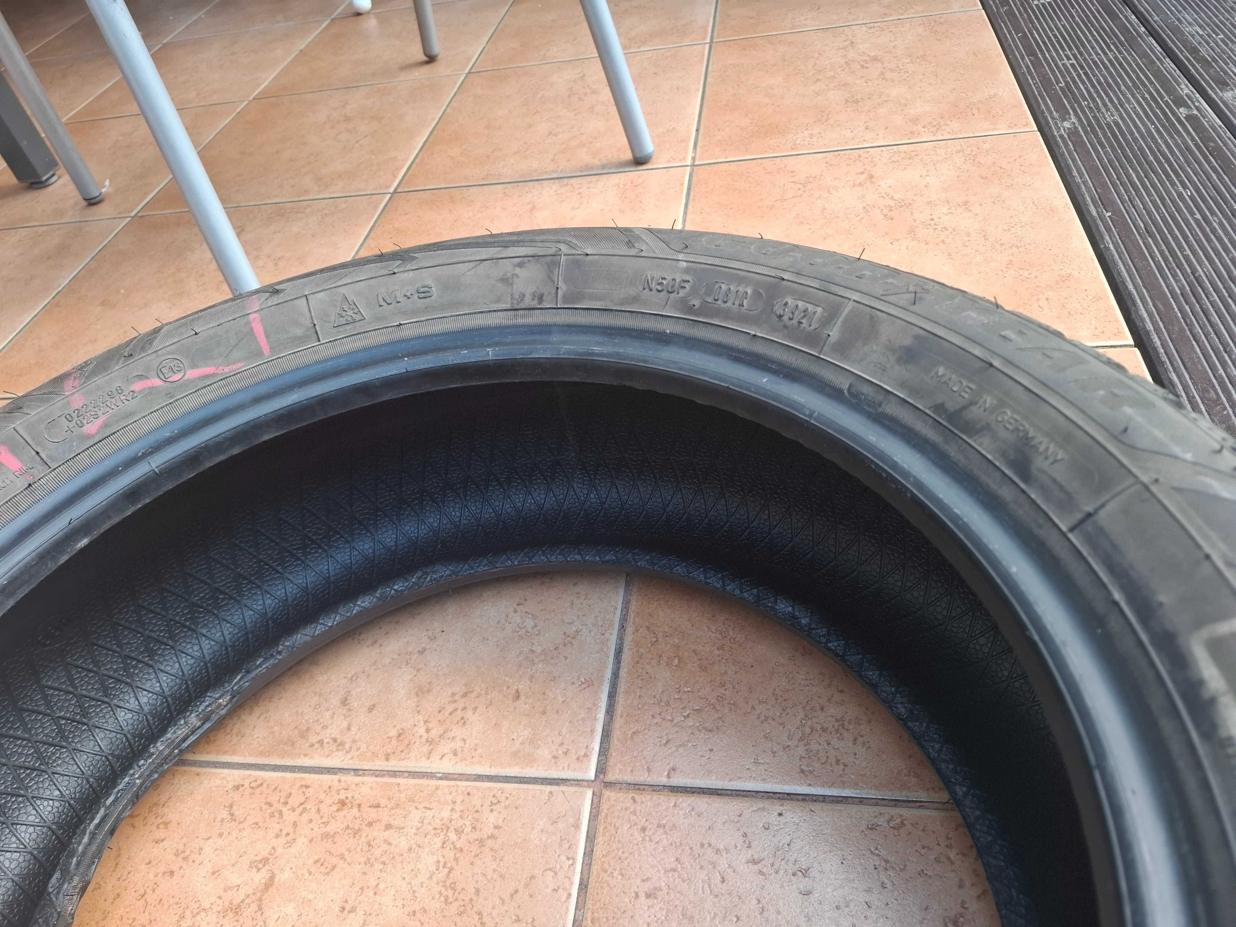 Opony zimowe Goodyear 205/55R16 91T