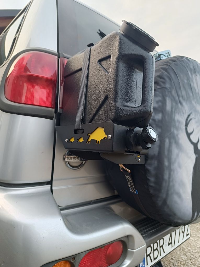 Kosz ze zbiornikiem na wodę 10l  off road Myślistwo