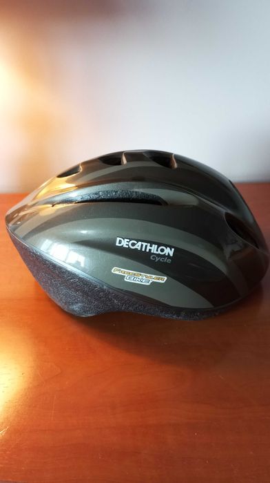 Capacete Ciclismo Decathlon L/XL (60-62cm) - Sport Basic - Usado