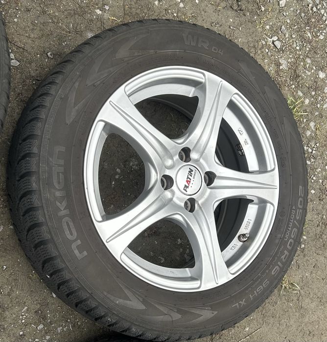 Koła Renault Captur Dacia z oponami zimowymi 205/60 R16