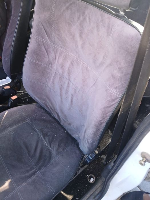 Vende - se Opel Kadet 81