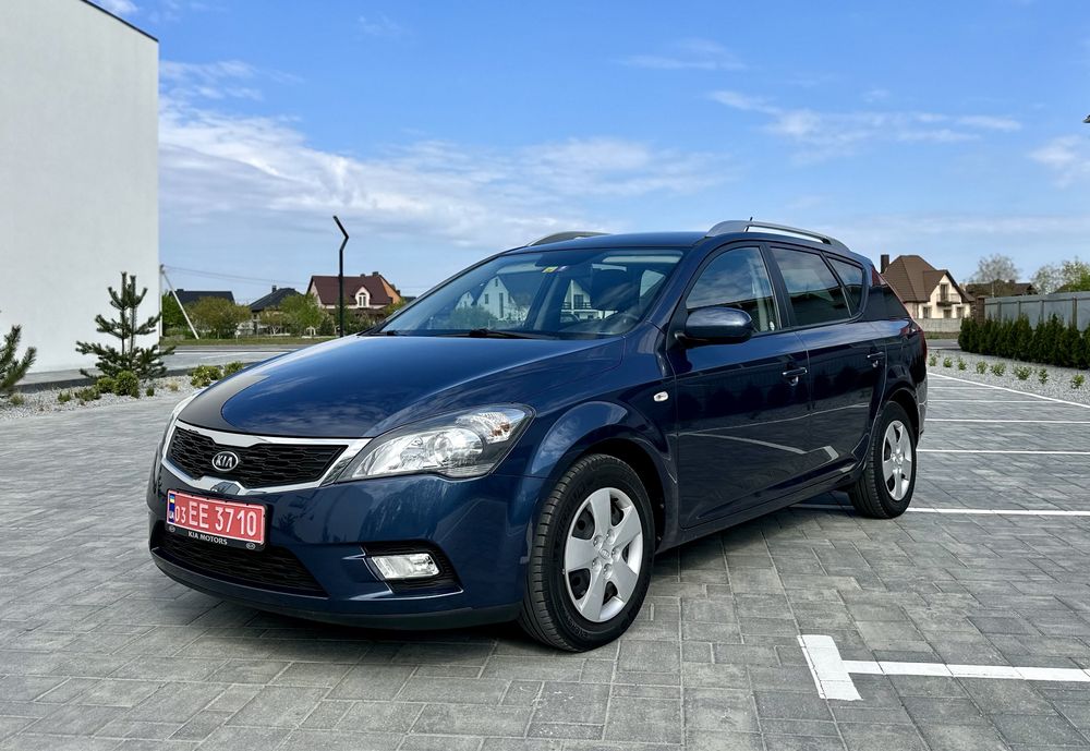 Kia Ceed АВТОМАТ 1.6 бензин 2010р