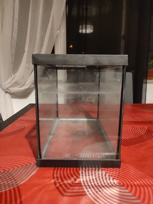 vendo aquário pequeno