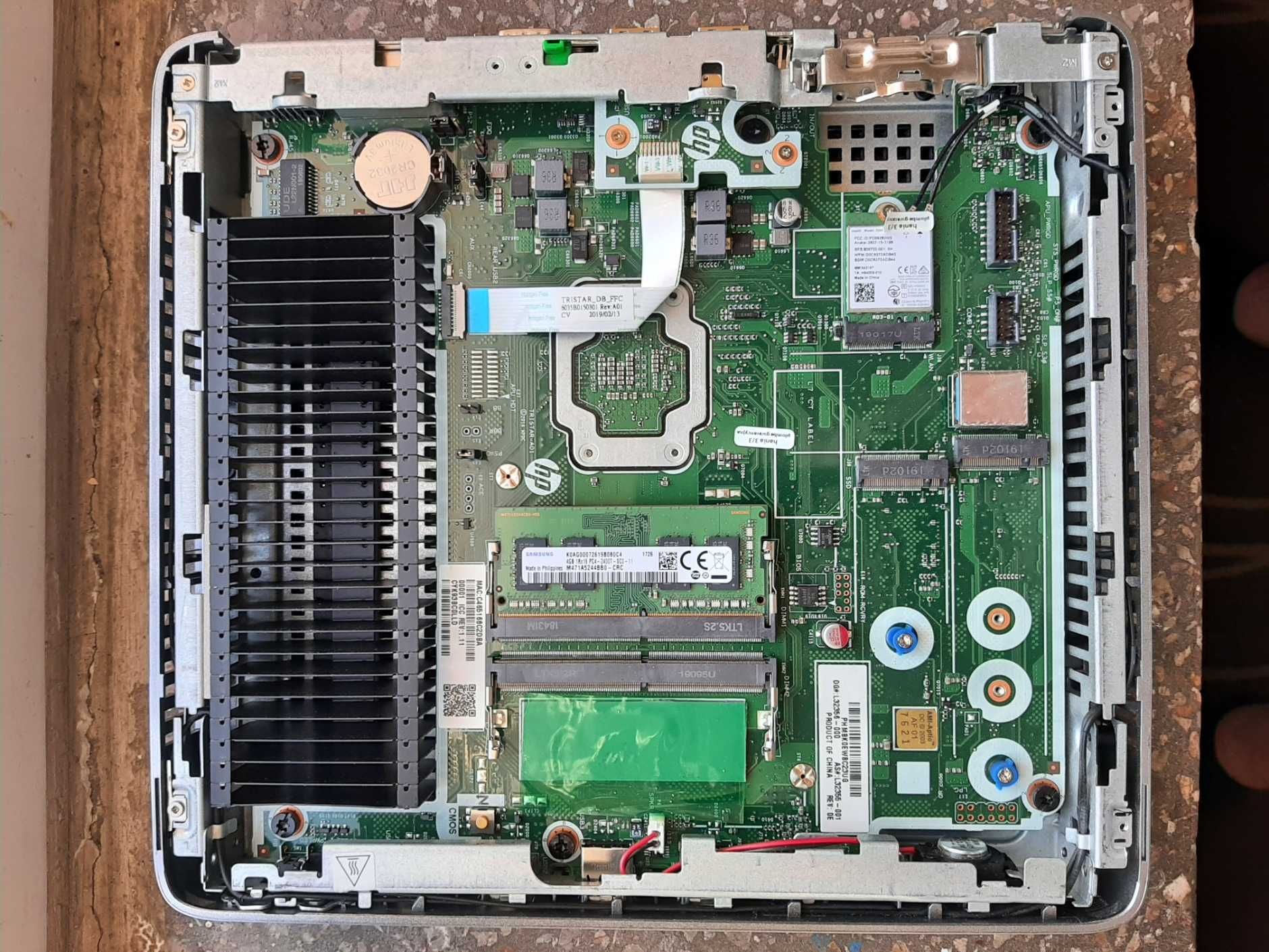 Terminal HP T630 Thin Client [Po burzy - NIE DZIAŁA - Uszkodzony]