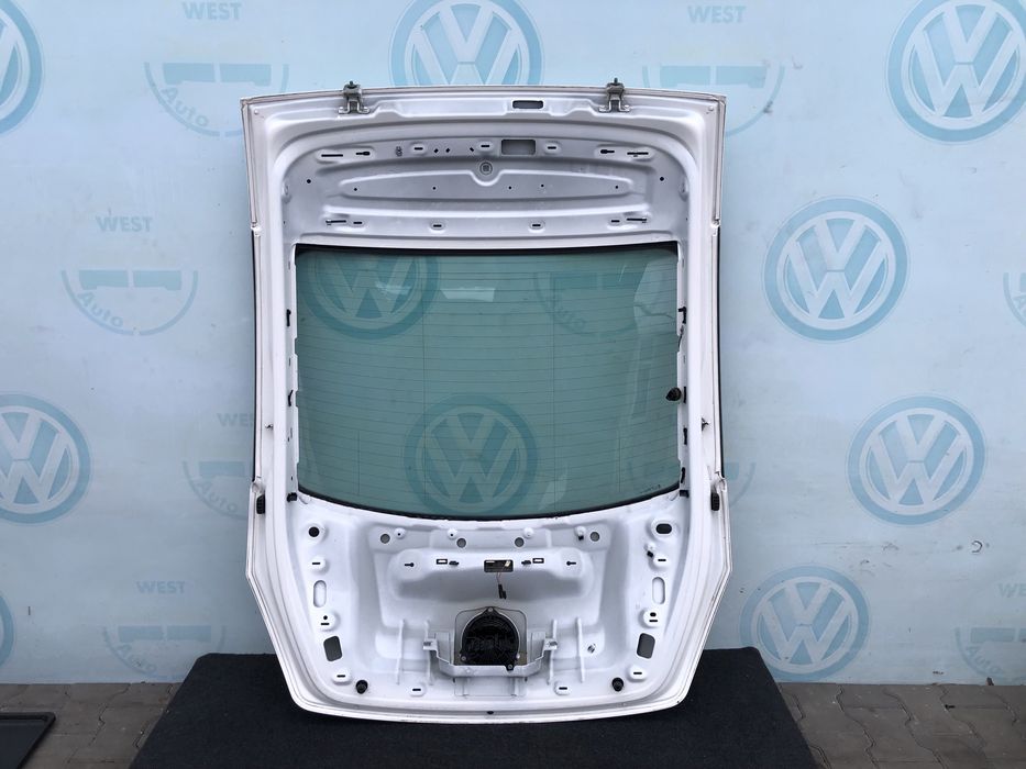 Ляда кришка багажника VW Beetle 5C5 USA 2011-2015