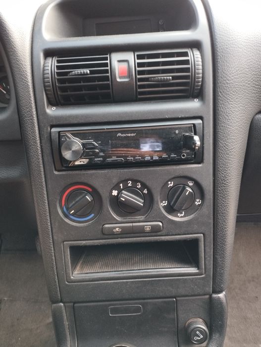 Opel astra хетчбек 2001