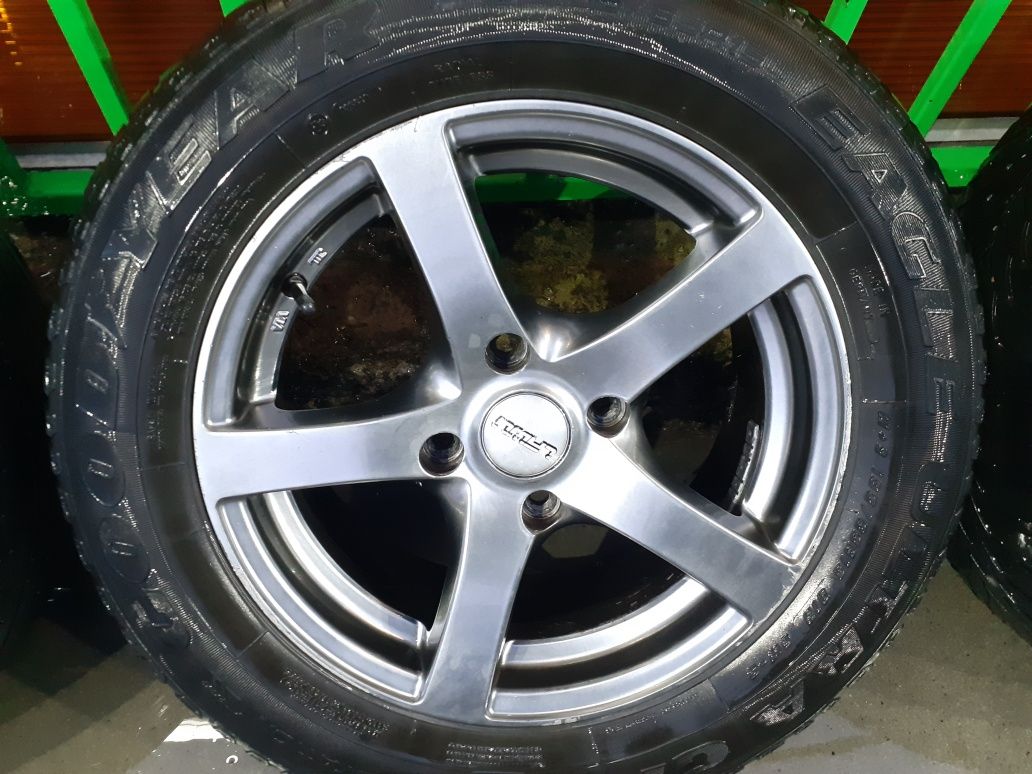 Шини Goodyear ultra grip m+s 195/65r15 літні