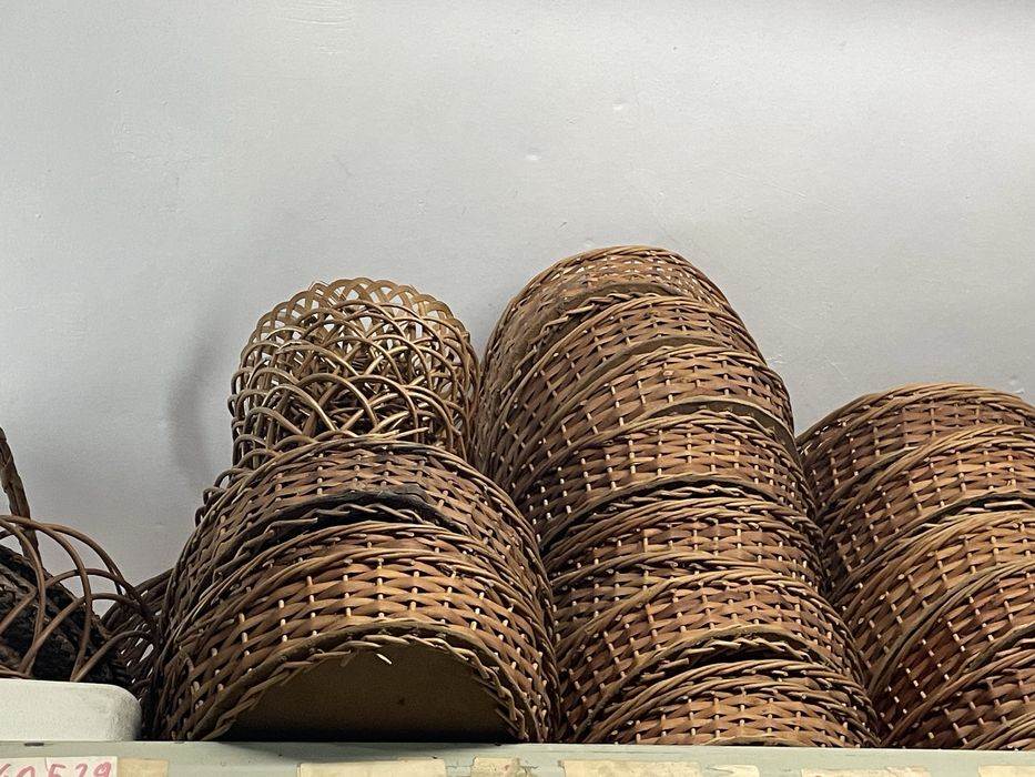 Cestos de verga para decoração ou serviço